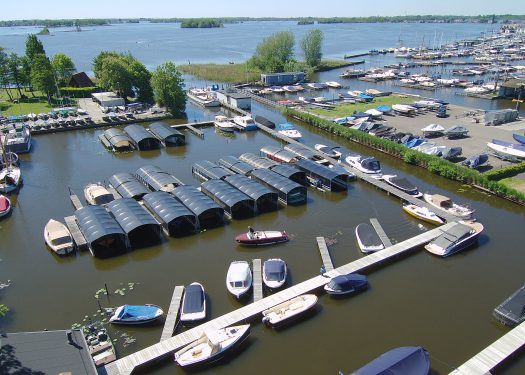 Jachthaven in Loosdrecht - Jachtservice Breukelen Loosdrecht
